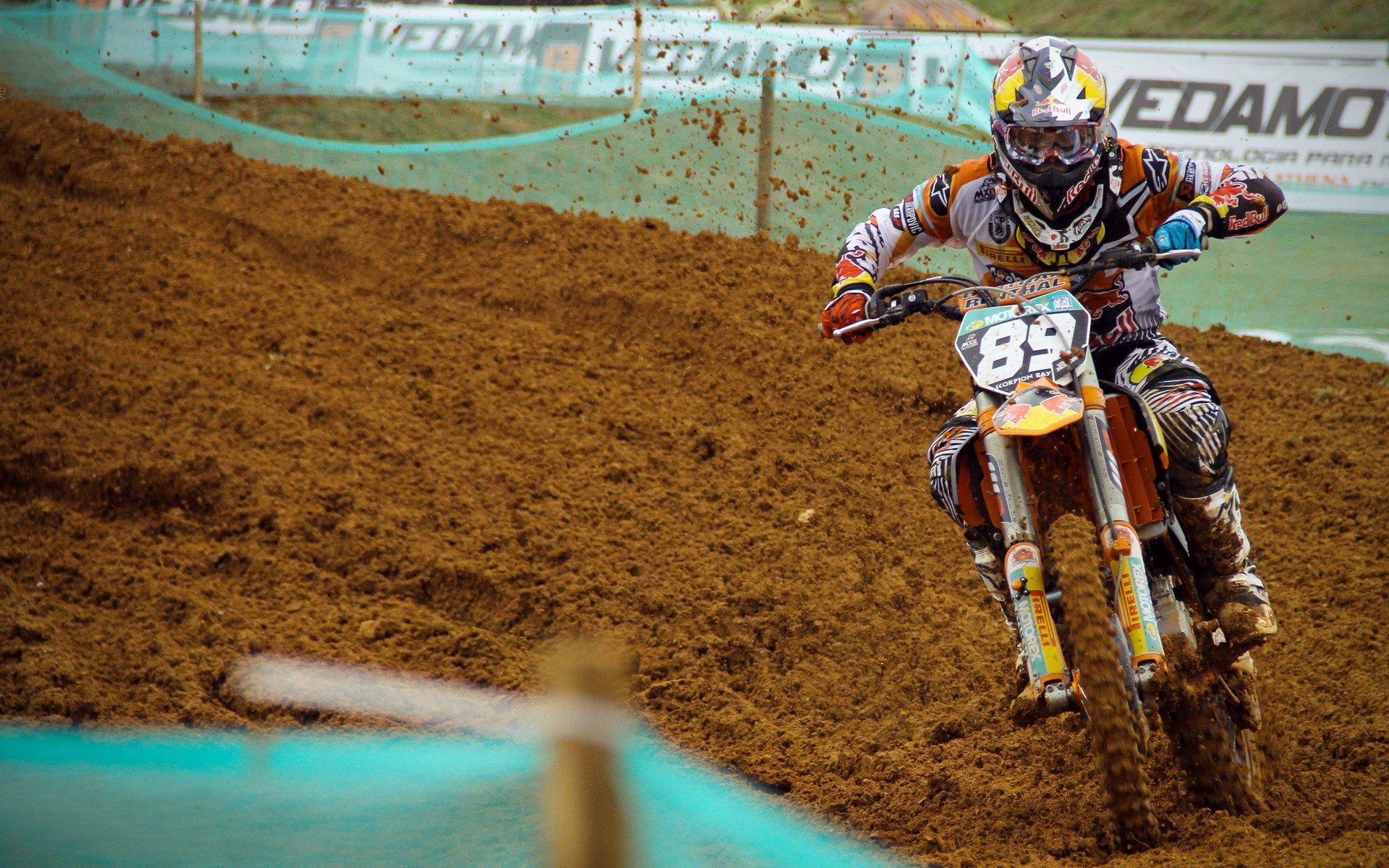 史诗级抢七大战！纳达尔鏖战五小时逆转晋级，温网再现经典对决