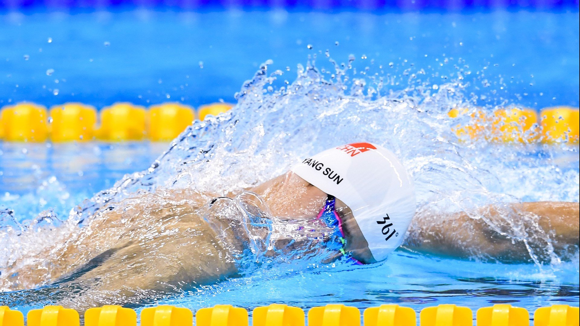 法国名将杜普兰蒂斯再破撑杆跳世界纪录 6.25米刷新人类极限